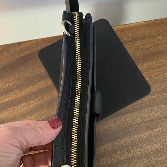 Coach Noa Pop-up Messenger Pouch Black Pebbled Leather Crossbody Bag - Picture 13 of 13